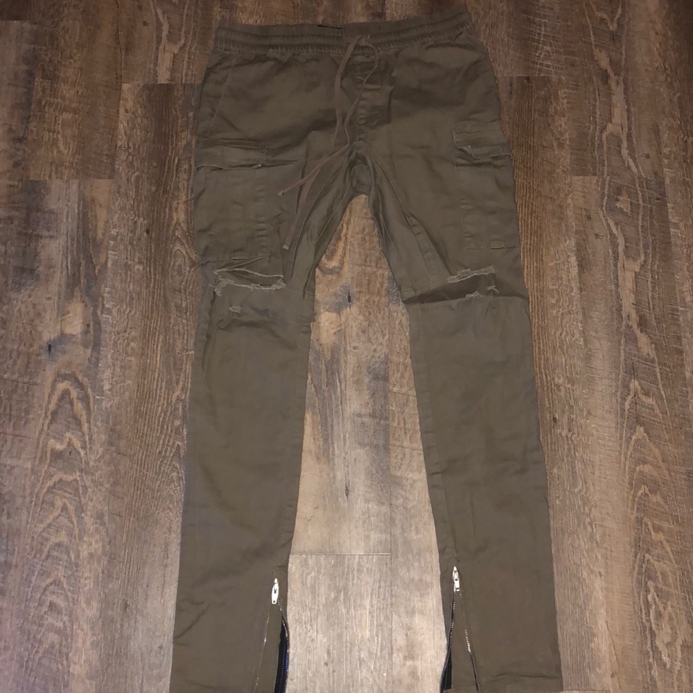 Pacsun Men’s Distressed Cargo Pants